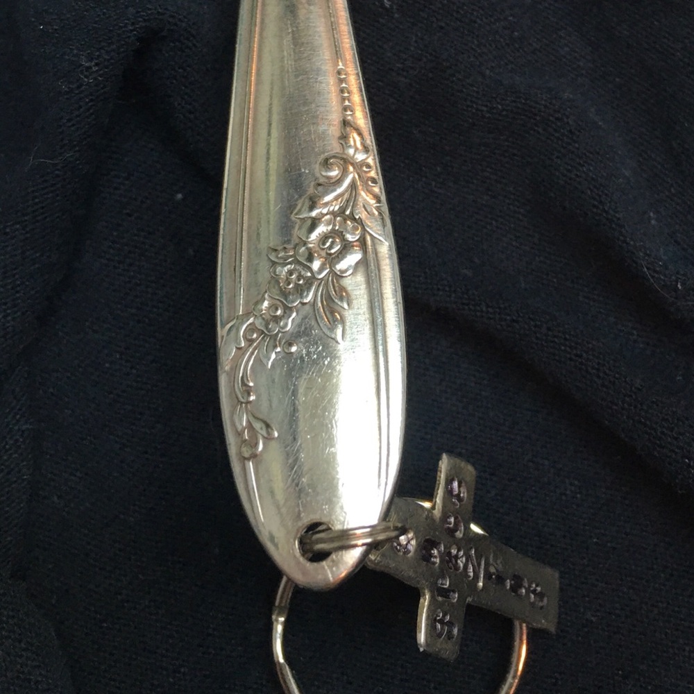 Silver spoon key chain that hangs on purse, charm - Picture 2 of 4